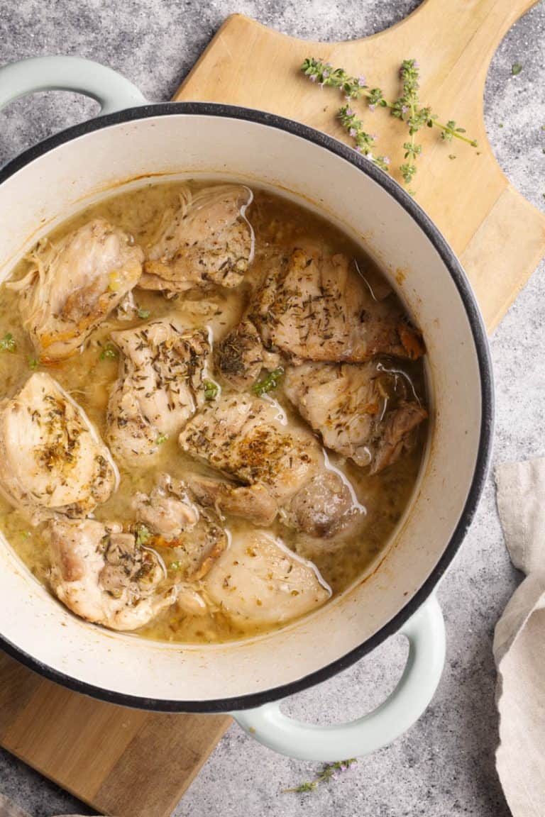 How to cook chicken thighs in the Dutch oven